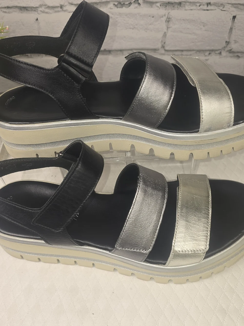 Gabor chunky platform